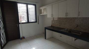 Gambar 5 Disewakan rumah Foresta BSD Semi Furnished 