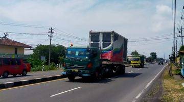 Gambar 2 Gudang akses container di jl.raya so;o-sragen