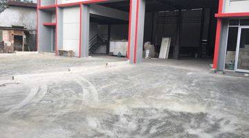 tampak depan gudang cilampeni area industri di