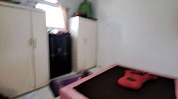 kamar tidur rumah siap huni terawat bagus