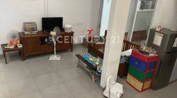 Gambar 2 Rumah Modern Minimalis Cempaka Putih Jakarta Pusat Siap Huni