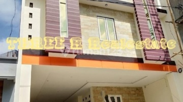 garasi/carport rumah kost 3 lantai aktif