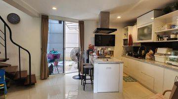 Gambar 2 Rumah 3 Lantai Furnished Di Bintaro Jaya Tangerang Selatan