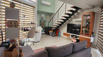 Gambar 3 Rumah 3 Lantai Furnished Di Bintaro Jaya Tangerang Selatan