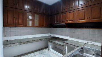 Gambar 2 Rumah 2 Lantai Bagus Semi Furnished di Pulomas, Jakarta Timur