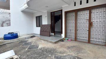 Gambar 1 Rumah 2 Lantai Bagus Semi Furnished di Pulomas, Jakarta Timur