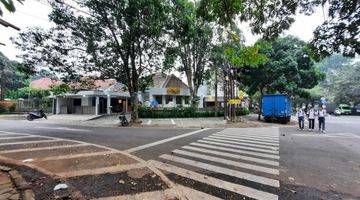 Gambar 4 Rumah  Siap Cocok Untuk Kuliner , Kantor , Rumah Tinggal Area Sayap Riau Bandung