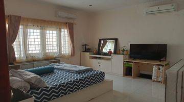 Gambar 4 Rumah Minimalis Modern Siap Huni Semi Furnished Bagus