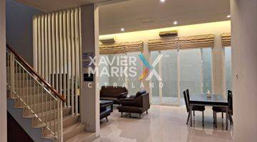 ruang tamu rumah palma classica, full furnish,