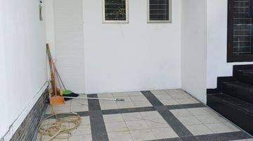 Gambar 3 Jual Rumah Bagus Minimalis Modern 2½ Lantai