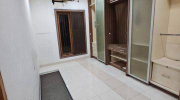 Gambar 5 Rumah Standard 1½ Lantai 