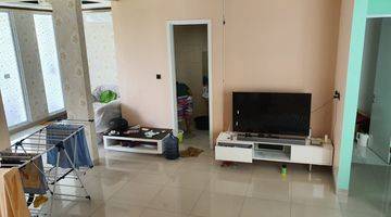 Gambar 4 Rumah di Jual 2 Lantai Semi Furnished di River Garden Jgc Cakung