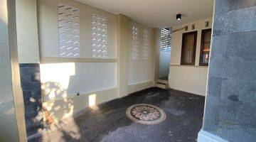 Gambar 3 Rumah Kontrakan Bagus Furnished di Jalan Taman Griya, Badung