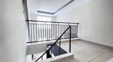 Gambar 4 Rumah Baru Unfurnished SHM di Cagar Alam, Depok