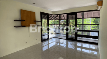 Gambar 2 Disewakan Rumah Isen International Living 2 Lantai Ada Kolam Renang