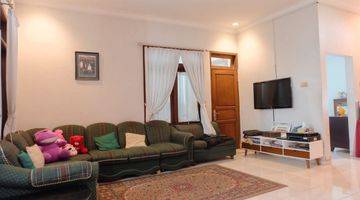 Gambar 2 Rumah Bagus Semi Furnished SHM di Komplek Tasmania Bogor, Bogor