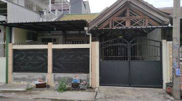 tampak depan rumah gayungan siap huni kondisi