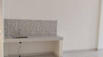 kamar mandi ruko puncak cbd 4 lantai