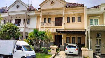 Gambar 1 Rumah 2 Lantai Furnished Siap Huni Laguna Regency Pakuwon City Surabaya Timur