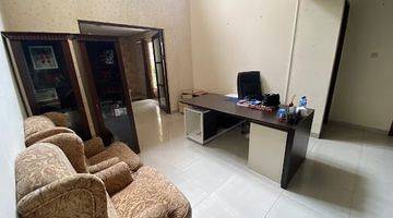 ruang keluarga rumah di mertilang 2 lantai