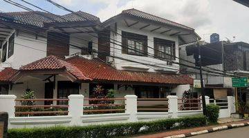 tampak depan rumah di camar sektor 3