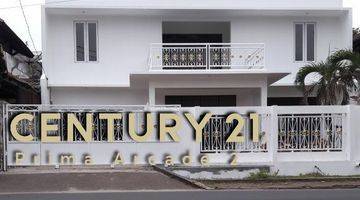 tampak depan rumah di jl bintaro utara