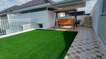 Gambar 5 Rumah Golf Island Kolam Renang Interior Design