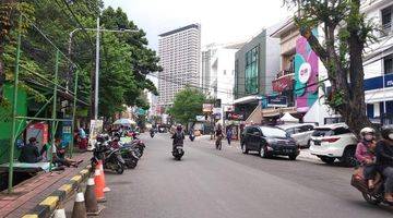 Gambar 2 Tanah ada bangunan lama di bendungan hilir jakarta pusat