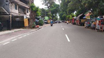 Gambar 1 Tanah ada bangunan lama di bendungan hilir jakarta pusat