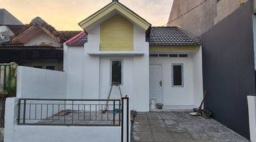 tampak depan dijual rumah di citra raya
