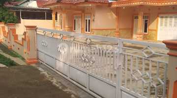 tampak depan dijual rumah + tanah +