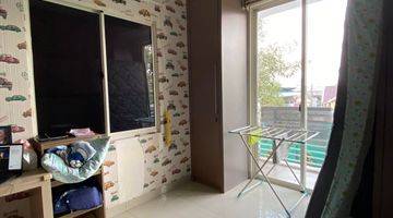 kamar tidur rumah hoek di green lake