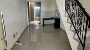 Gambar 1 Rumah Di Green Lake City Cluster West Europe Ukuran 4x15 Shm