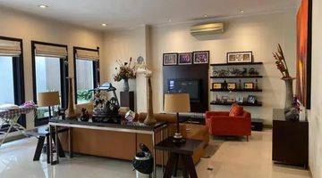 ruang keluarga dijual rumah modern graha famili