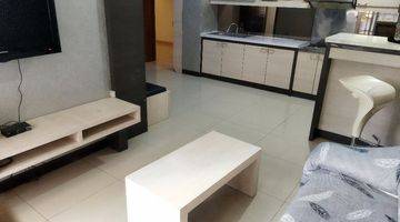 Gambar 3 Apartemen Full Furnish View Pool Daerah Waterplace Surabaya Barat