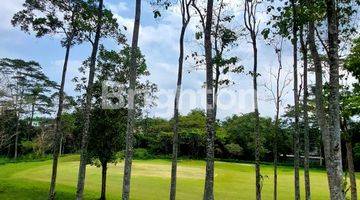 Gambar 5 TANAH VIEW LAPANGAN GOLF ARAYA MALANG