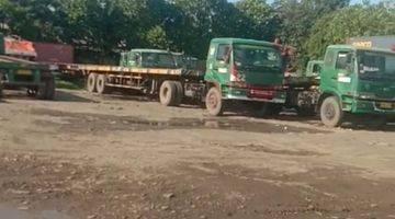 Gambar 3 DI JUAL
LAHAN TANAH KOSONG EX GARASI TRAILER DAN KONTAINER DI JALAN RAYA TIPAR SUKAPURA CAKUNG