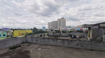 Gambar 1 Ruko 3 Lantai dengan Rooftop di Margonda, Depok - Lokasi Strategis