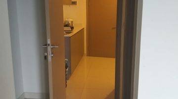 Gambar 4 Apartment Gold Coast Full Furnish Siap Huni 