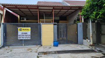 Gambar 1 Dijual Rumah Sudah Renovasi Total di Istana Mentari Sidoarjo