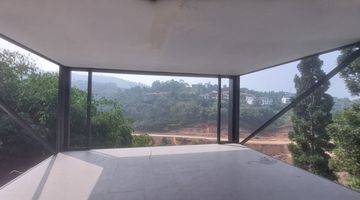 Gambar 4 Rumah 2 Lantai Baru Unfurnished SHM di Dago Village Bandung, Bandung