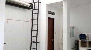 Gambar 5 Rumah 2 Lantai Bagus Semi Furnished Shm Di Komplek Batununggal Indah, Bandung