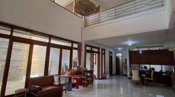 Gambar 1 Rumah Kontrakan 2 Lantai Semi Furnished di Setrawangi, Bandung