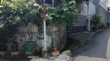 Gambar 2 Rumah 2 Lantai di Jalan Veteran