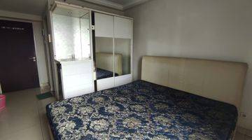 Gambar 5 Apartemen Metropolis Tower A