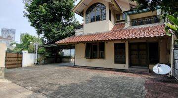 Gambar 1 Rumah 2 Lantai Bagus Unfurnished HGB di Lebak Bulus, Jakarta Selatan