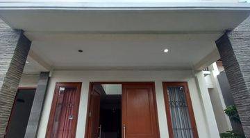 Gambar 3 Rumah 2 Lantai Bagus Unfurnished SHM di Setia Budi Area Jakarta Selatan, Jakarta Selatan