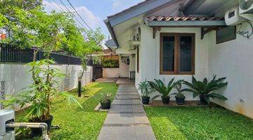 Gambar 1 Rumah 2 Lantai Bagus Unfurnished SHM di Cilandak Barat, Jakarta Selatan