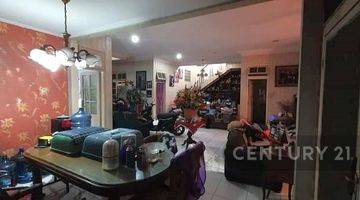 Gambar 3 Rumah Tinggal Di Lokasi Strategis Jakarta 6399