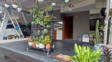 garasi/carport rumah 2 lantai siap huni
